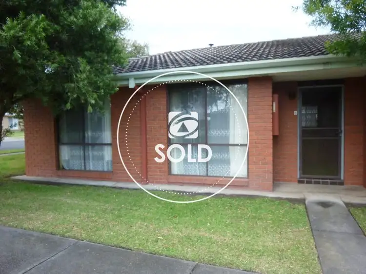 8/12-14 Saxtons Drive, Moe VIC 3825