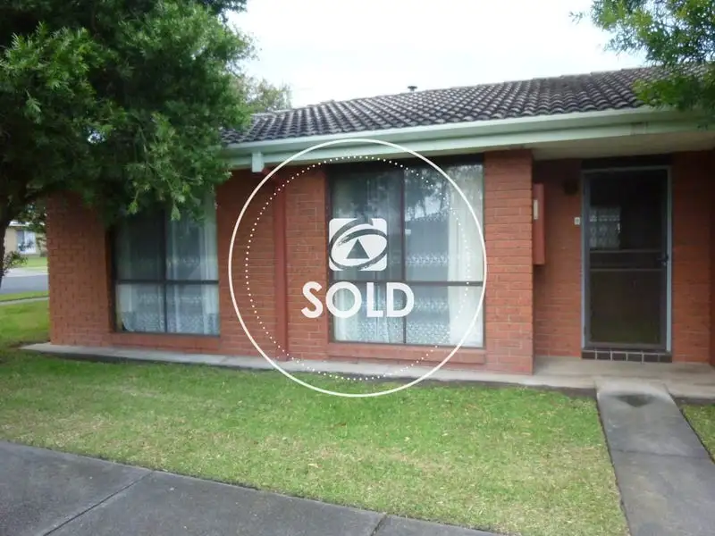 Main view of Homely unit listing, 8/12-14 Saxtons Drive, Moe VIC 3825