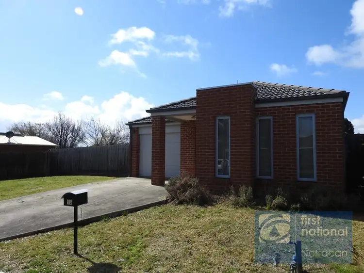 15 Stirling St, Moe VIC 3825