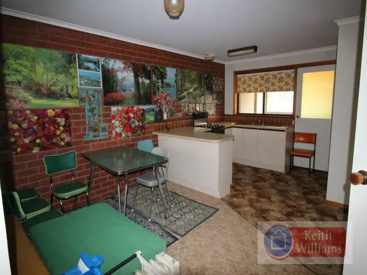 Fifth view of Homely unit listing, 2/11 Paull Court, Moe VIC 3825