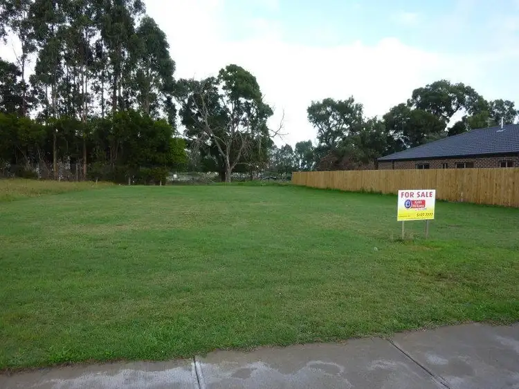 LOT 5/Lot 5 Sweetwater Place, Moe VIC 3825