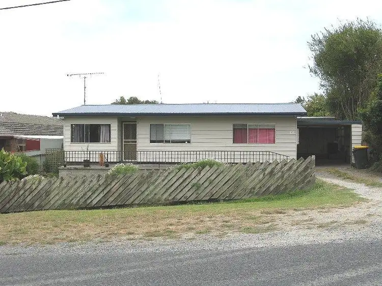 83 Falls Road, Fish Creek VIC 3959