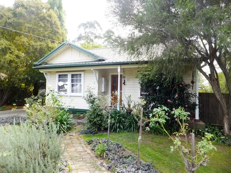 Main view of Homely house listing, 4 Waterloo Road, Trafalgar VIC 3824