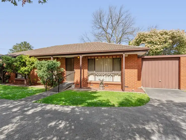 2/25 James Street, Pakenham VIC 3810