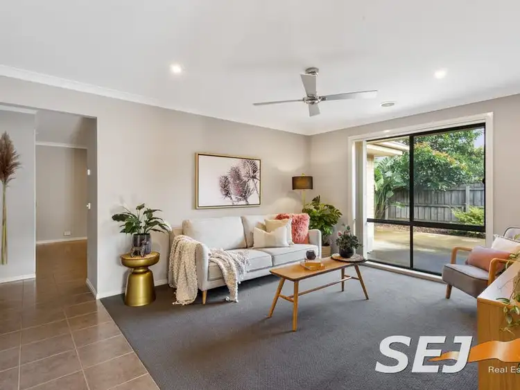 Third view of Homely house listing, 5 WHITE GUM COURT, Drouin VIC 3818