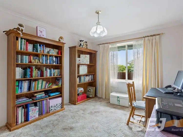 Fourth view of Homely house listing, 6 Mouritz, Warragul VIC 3820