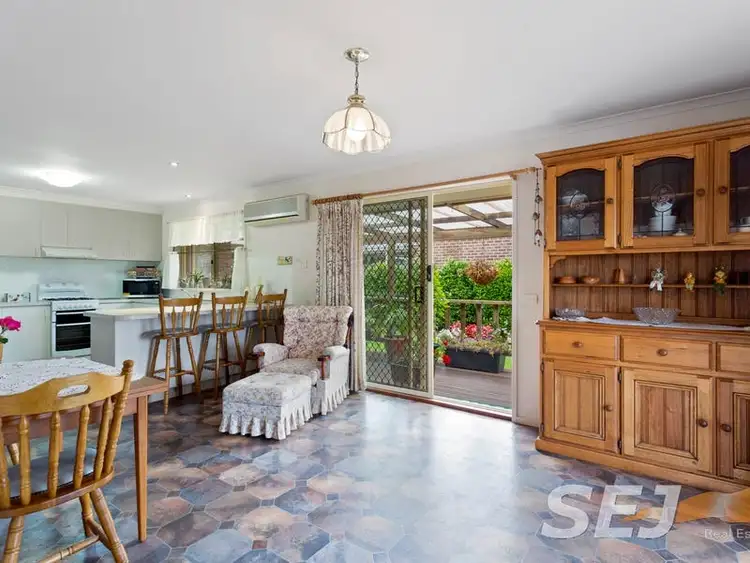 Seventh view of Homely house listing, 6 Mouritz, Warragul VIC 3820