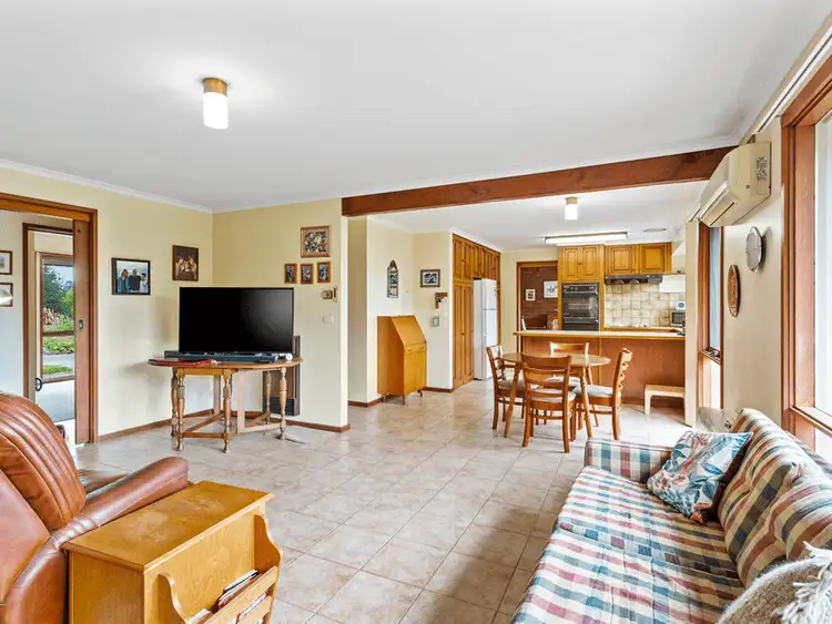 Seventh view of Homely house listing, 6 Pine Grove, Warragul VIC 3820