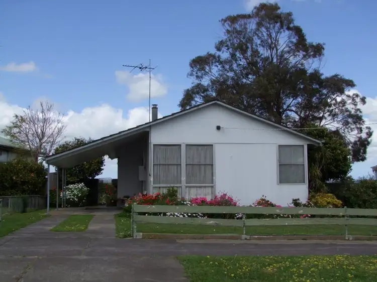 13 BYRNE STREET, Leongatha VIC 3953