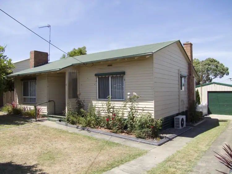 6 OWEN STREET, Leongatha VIC 3953