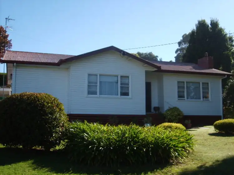 4 Davis Rd, Foster VIC 3960