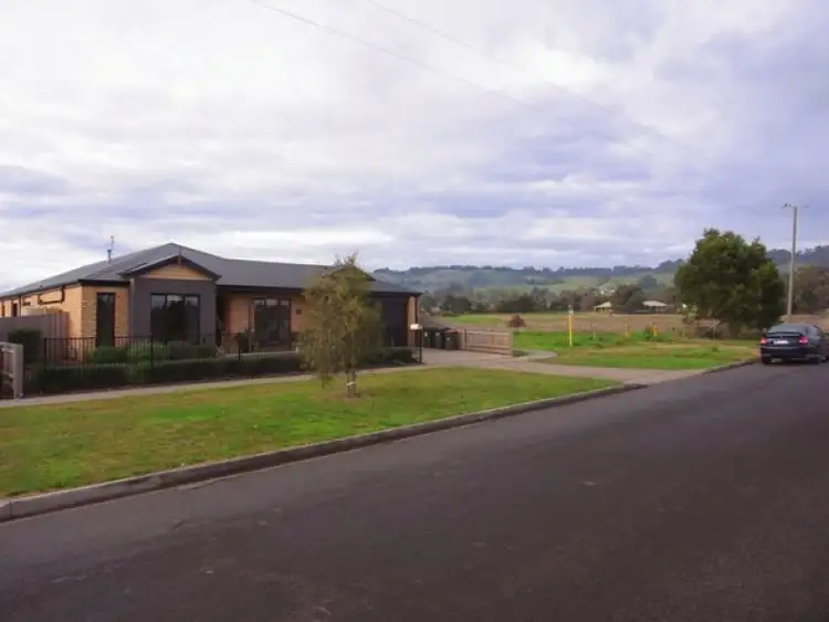 115 Loch Street, Yarragon VIC 3823
