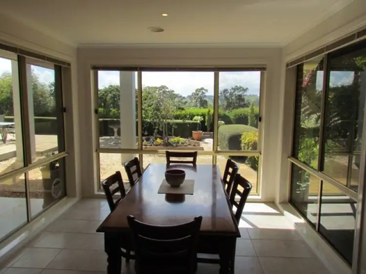 Fifth view of Homely house listing, 27 Simper Court, Drouin VIC 3818