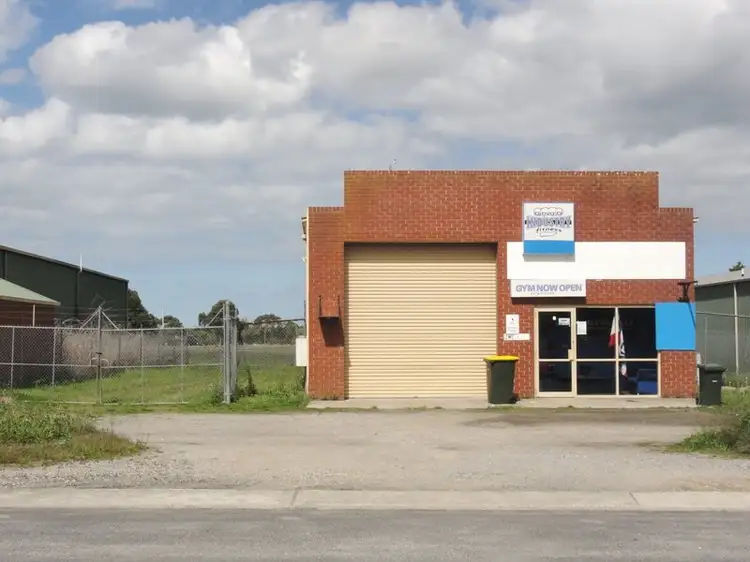 8 Lower Franklin Rd, Foster VIC 3960
