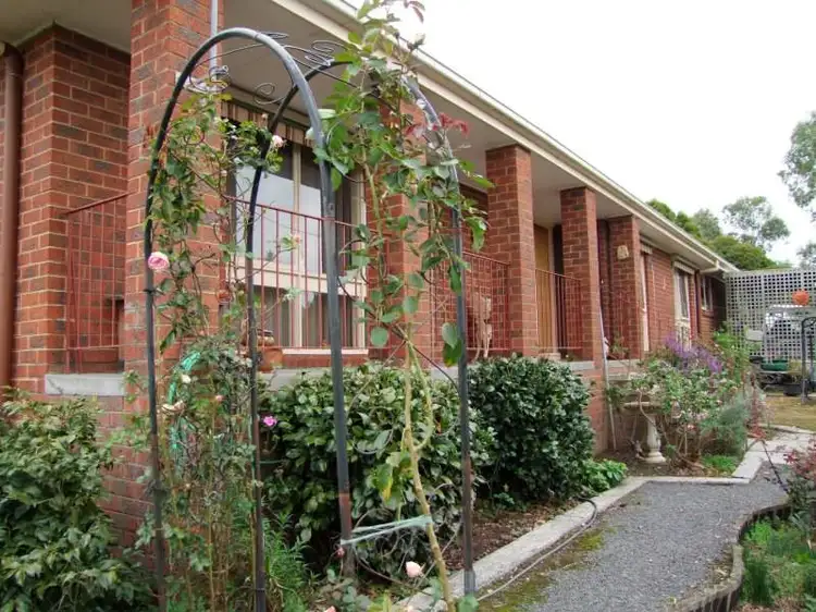 201-203 Whitelaw Street, Meeniyan VIC 3956