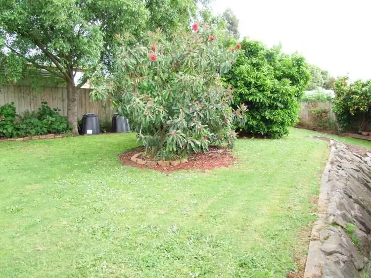 Second view of Homely house listing, 10 Callaway Crescent, Leongatha VIC 3953