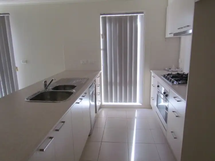 Fifth view of Homely townhouse listing, 1/25 Fernlea Close, Trafalgar VIC 3824