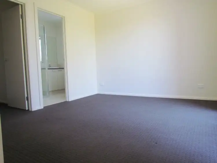 Seventh view of Homely townhouse listing, 1/25 Fernlea Close, Trafalgar VIC 3824