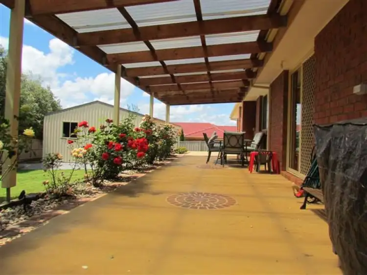 Second view of Homely house listing, 27 Hamilton Drive, Warragul VIC 3820