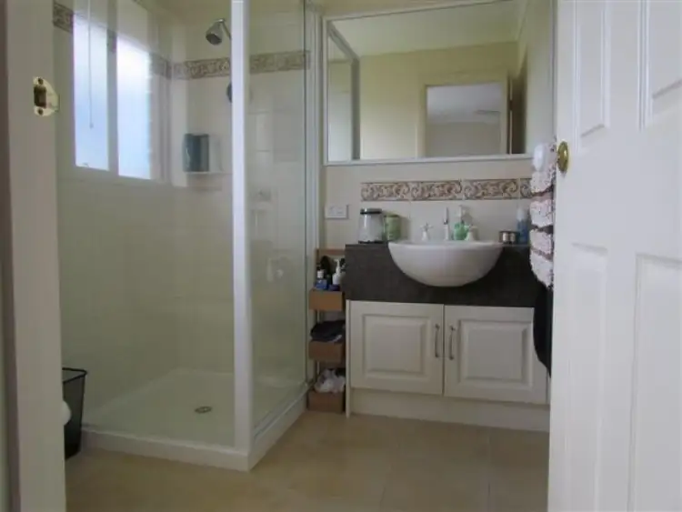 Seventh view of Homely house listing, 27 Hamilton Drive, Warragul VIC 3820