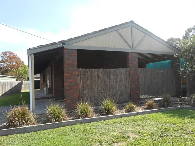 17 Collis Street, Foster VIC 3960