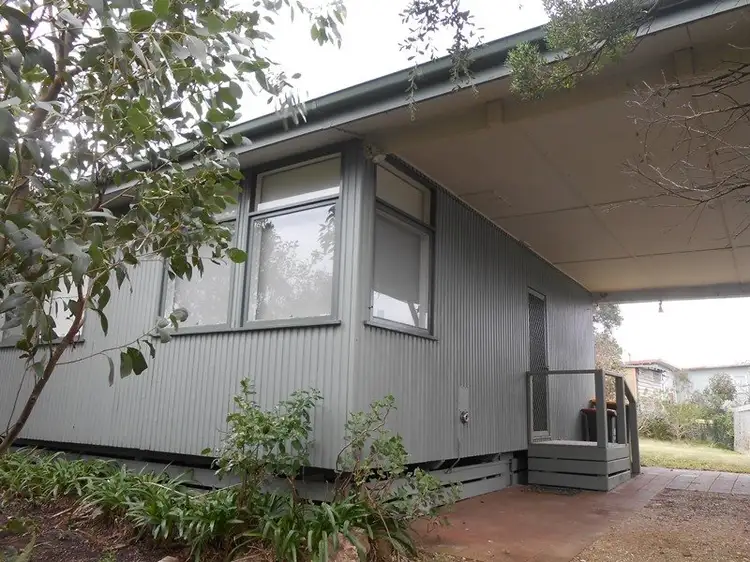 5 Ocean View Pde, Sandy Point VIC 3959