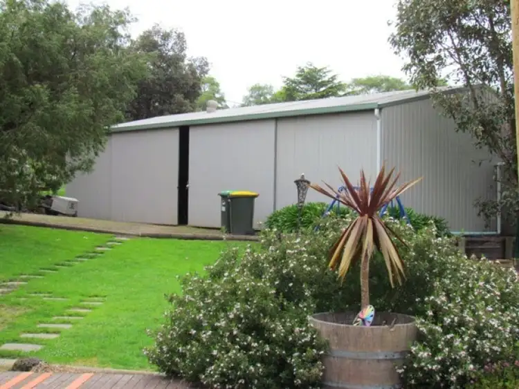 Sixth view of Homely house listing, 31 Tooronga Court, Willow Grove VIC 3825