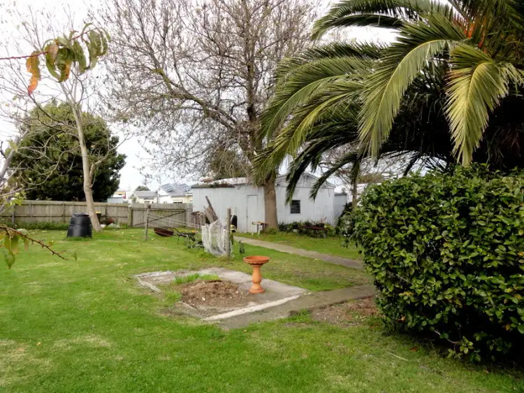 17 Mill Street, Toora VIC 3962