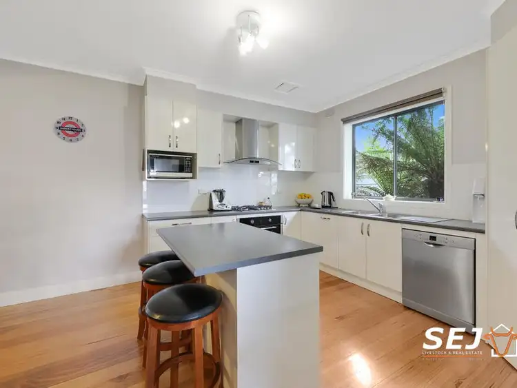 Sixth view of Homely house listing, 18 Tarwin Street, Warragul VIC 3820