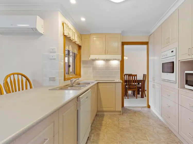 Fourth view of Homely house listing, 11 Myrtle Crescent, Warragul VIC 3820