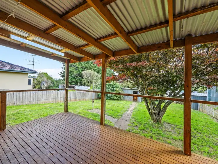 Third view of Homely house listing, 4 Paterson Street, Drouin East VIC 3818