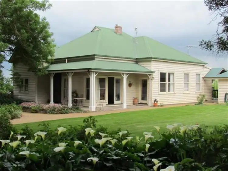 2437 Korumburra - Warragul Road, Warragul South VIC 3821