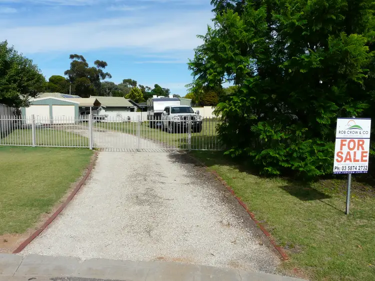 10 Ingo Renner Drive, Tocumwal NSW 2714