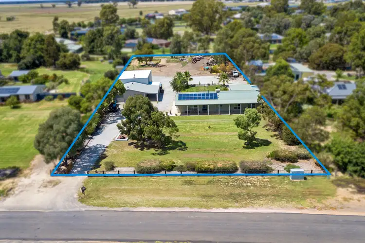 124 Racecourse Road, Tocumwal NSW 2714
