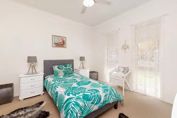 Fourth view of Homely townhouse listing, 321 Eighth Street, Mildura VIC 3500