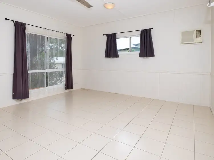 Fourth view of Homely apartment listing, 9A Essie Street, Tarragindi QLD 4121