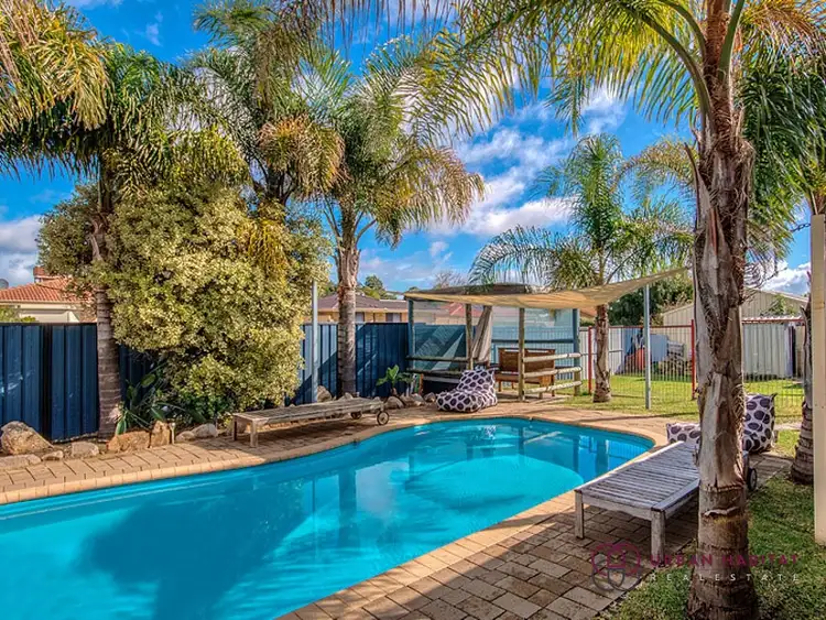 Sixth view of Homely house listing, 1 Giles Place, Waikiki WA 6169