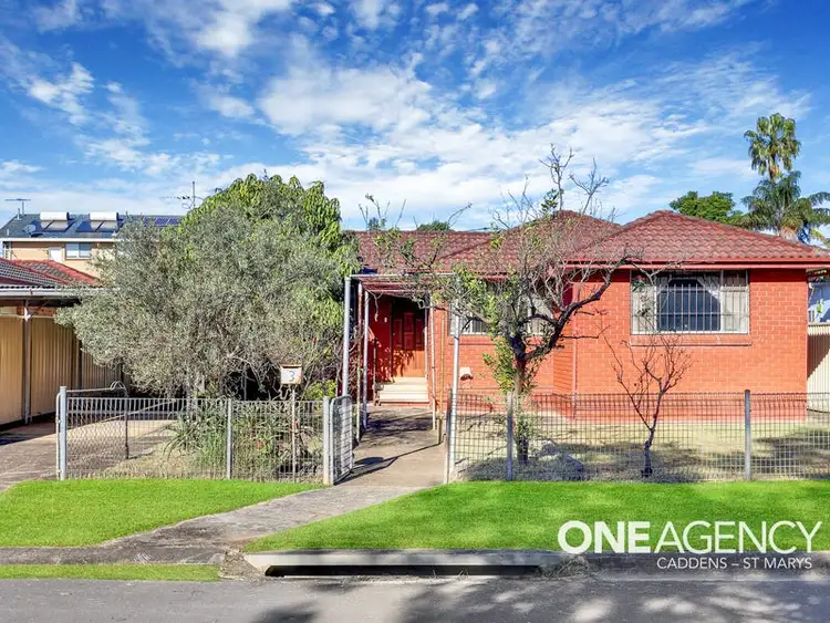 3 Whitcroft Place, Oxley Park NSW 2760