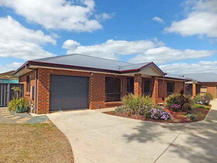 Main view of Homely townhouse listing, 1/32 Rogers Street, Kyabram VIC 3620