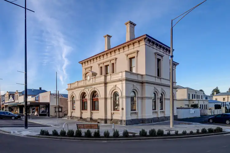 25 Sackville Street, Port Fairy VIC 3284