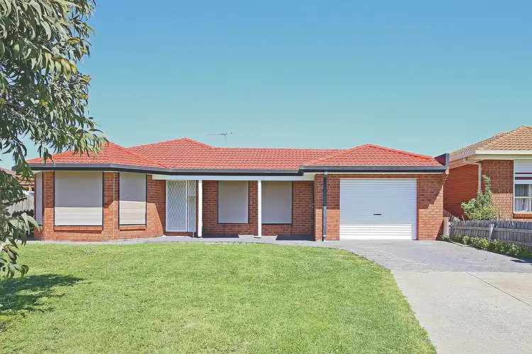 Sixth view of Homely house listing, 14 Pinnaroo Circuit, Meadow Heights VIC 3048