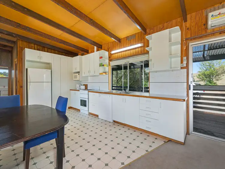 Fifth view of Homely house listing, 23 Dawn Crescent, Bonnie Doon VIC 3720
