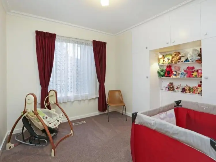 Sixth view of Homely house listing, 5 Eagleview Crescent, Bell Post Hill VIC 3215