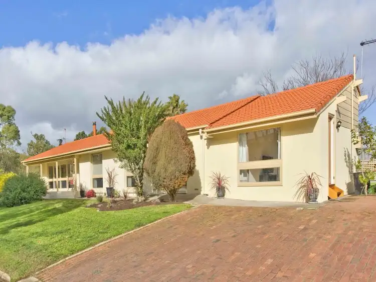 4 Williams Street, Mount Barker SA 5251