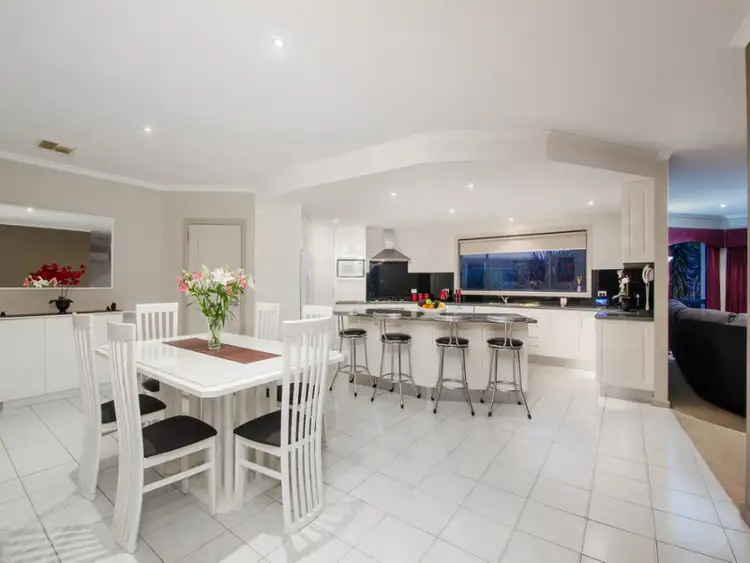 Fifth view of Homely house listing, 3 Warrick Close, Mount Gambier SA 5290