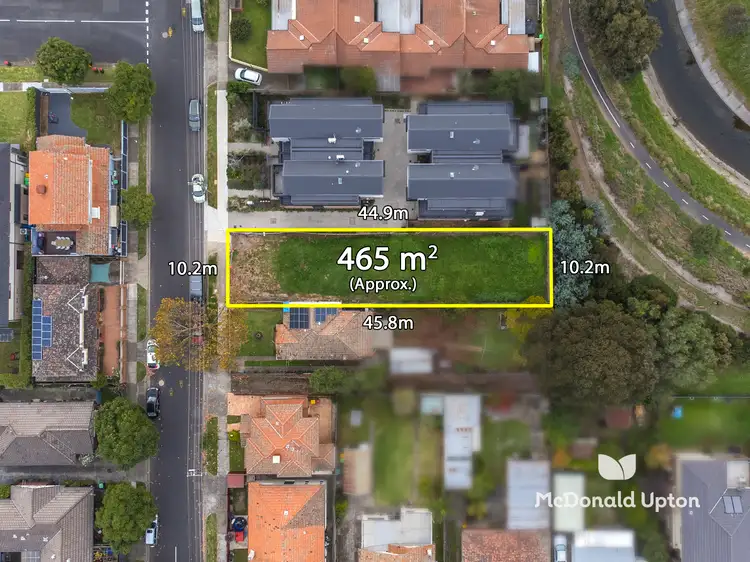 16A Lawson Street, Essendon VIC 3040