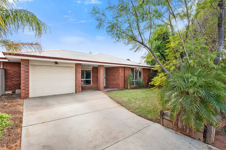 5B Kookynie Close, Hannans WA 6430