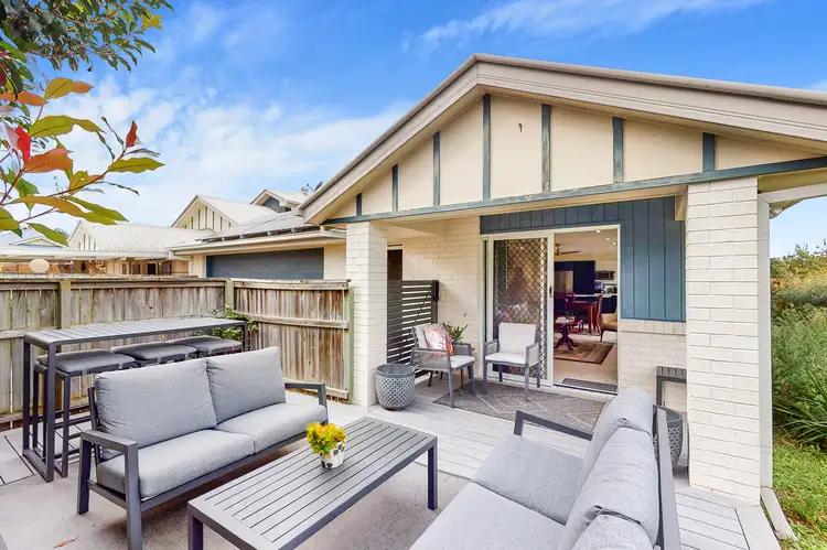 2/2 Fimbriata Court, Ormeau QLD 4208