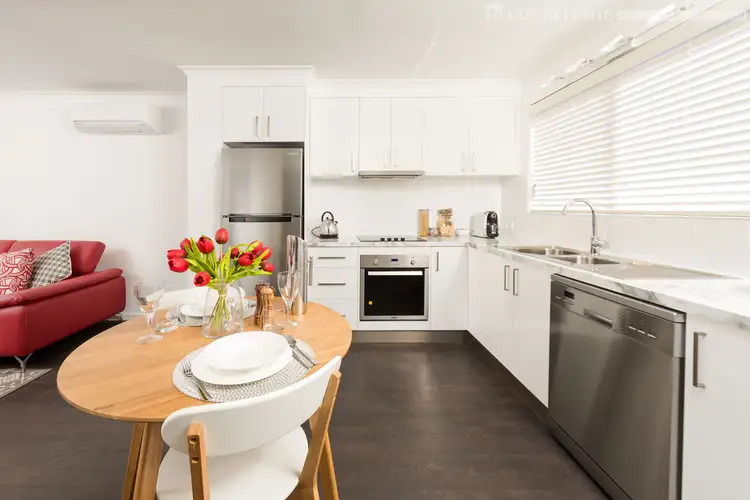 Third view of Homely serviced apartment listing, 4/436 Macauley Street, Albury NSW 2640