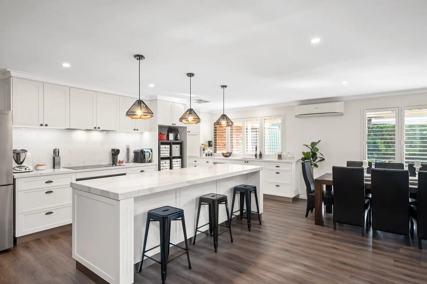 Main view of Homely house listing, 10 Sudbury Court, Leeming WA 6149